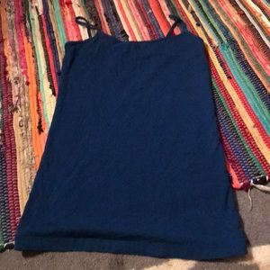 blue tank top